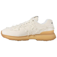 MIU MIU Low-Top Casual Shoes Women's White