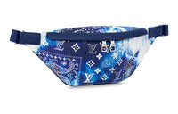 LOUIS VUITTON Bum Bag Discovery Pm Monogram Bandana Bleached Blue