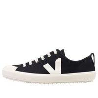 VEJA Nova Canvas 'Black Pierre' NA011397