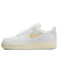 Nike Air Force 1 '07 LX 'Pale Vanilla' DC8894-100